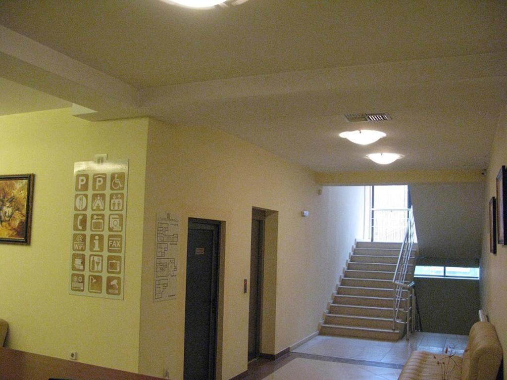 Hotel Tarnovo Veliko Tarnovo Quarto foto